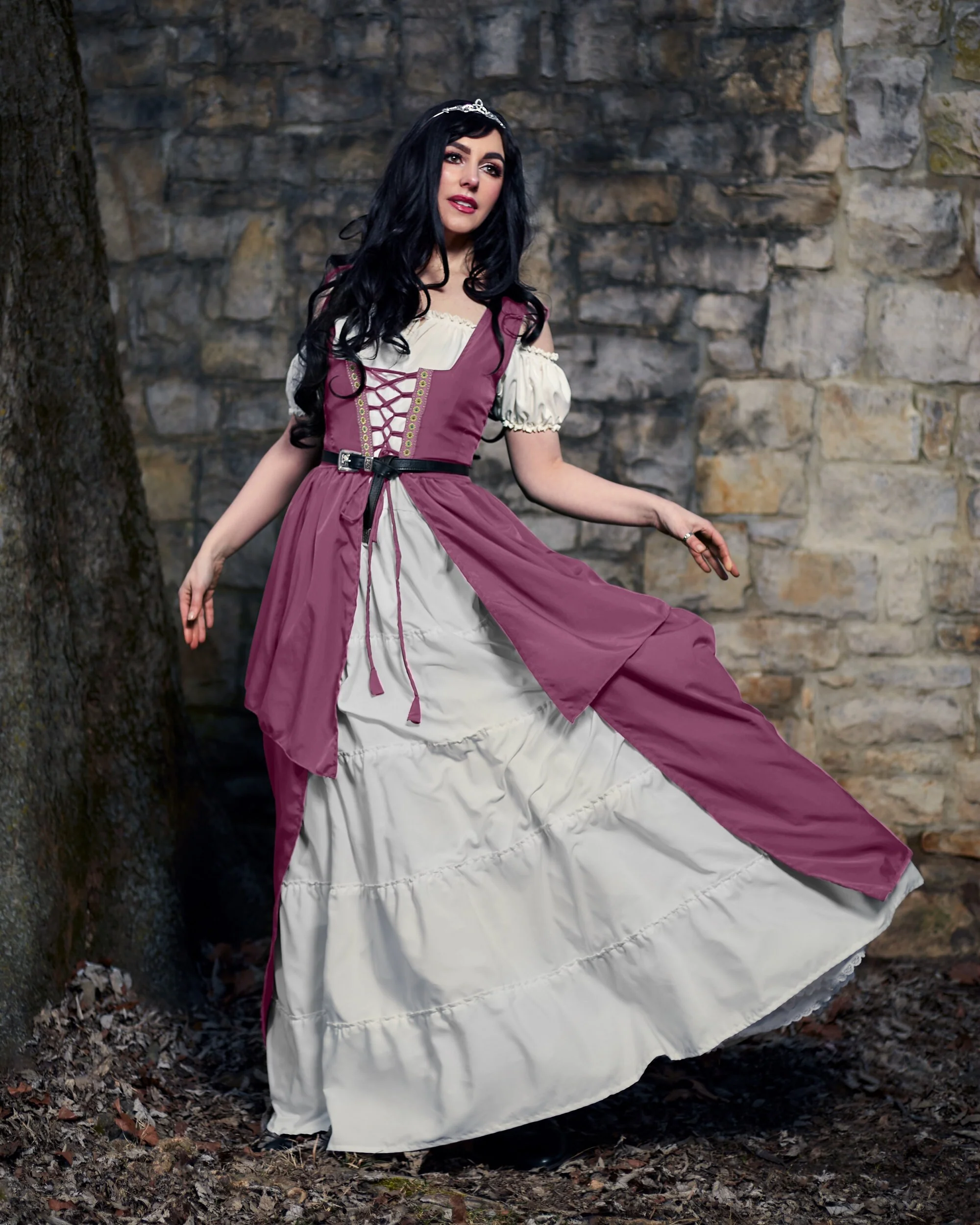 Renaissance Faire Layered Full Costume Fitted Lace-up Irish Dress with Capped Sleeve Chemise - Image 6